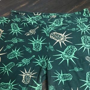 Lularoe America leggings